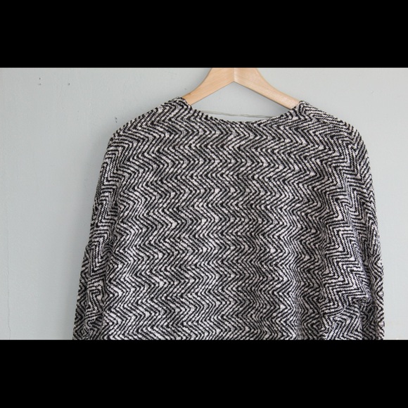 Cardigan - Picture 4 of 6